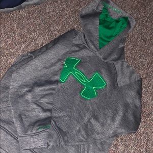Youth Under Armour sweatshirt